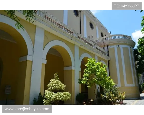 澳门六大赌牌的法律法规解读，确保运营合规，规避法律风险的实用指南